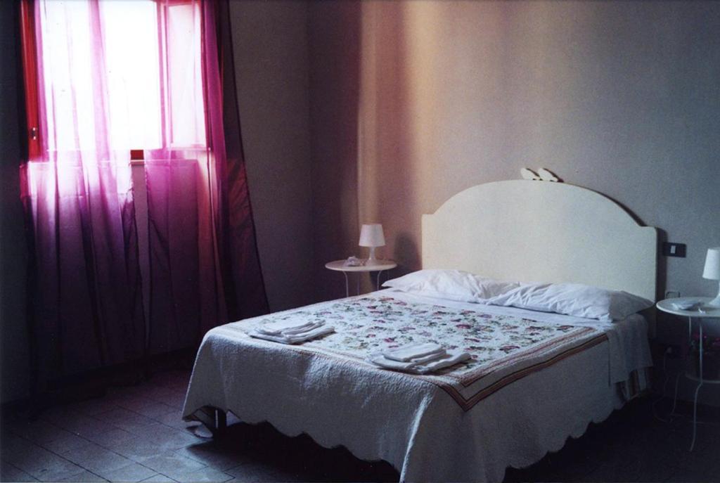 Casa Betania Hotel Cortona Ruang foto